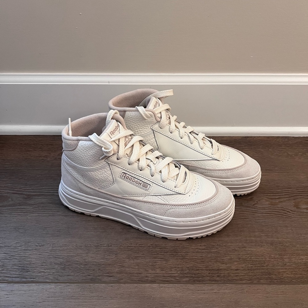 Women's Reebok Club C Geo Mid Shoes